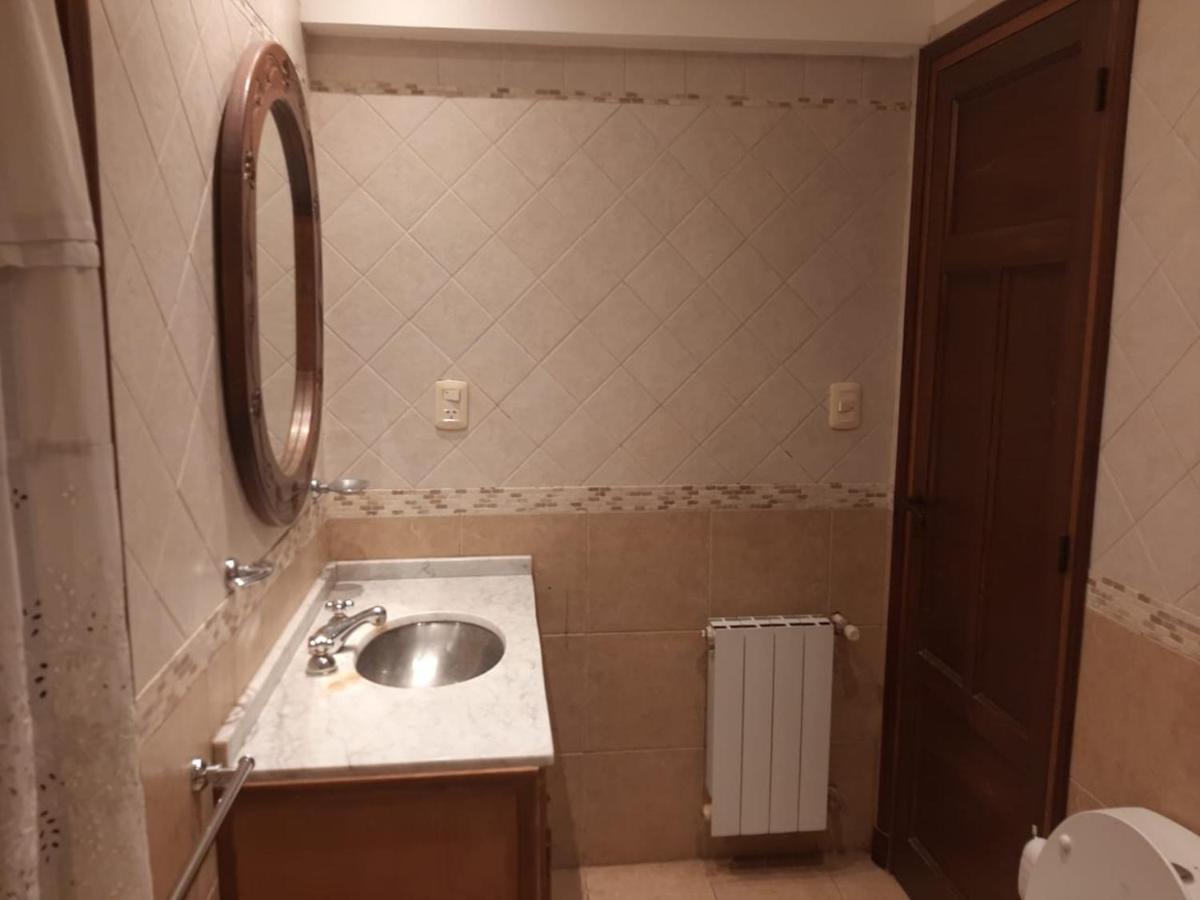 メンドーサ Casa Frente Al Parque San Martin Zona Residencialヴィラ エクステリア 写真